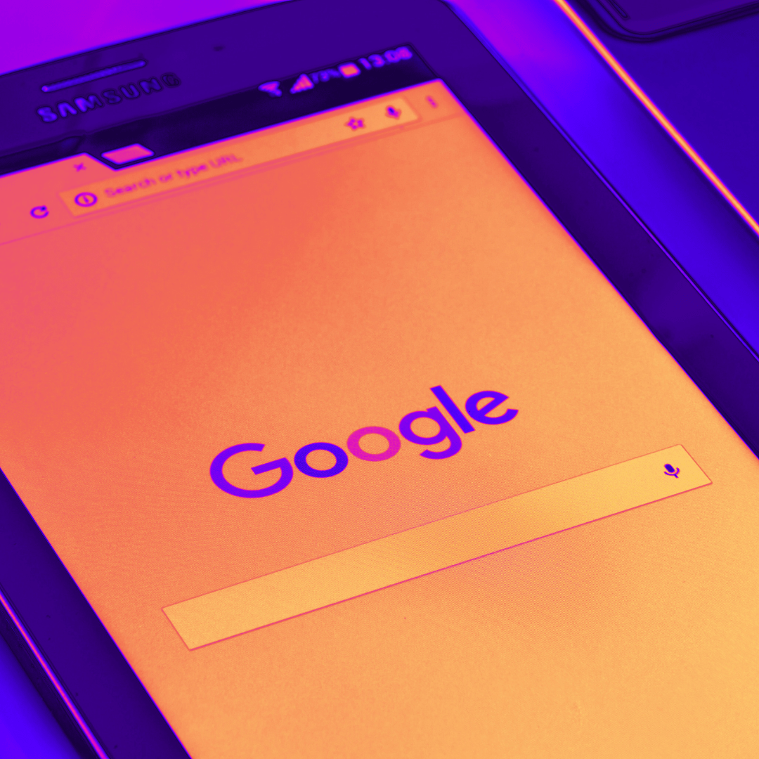Conquer Position Zero: Why Featured Snippets & AI Overviews Are Your Golden Ticket